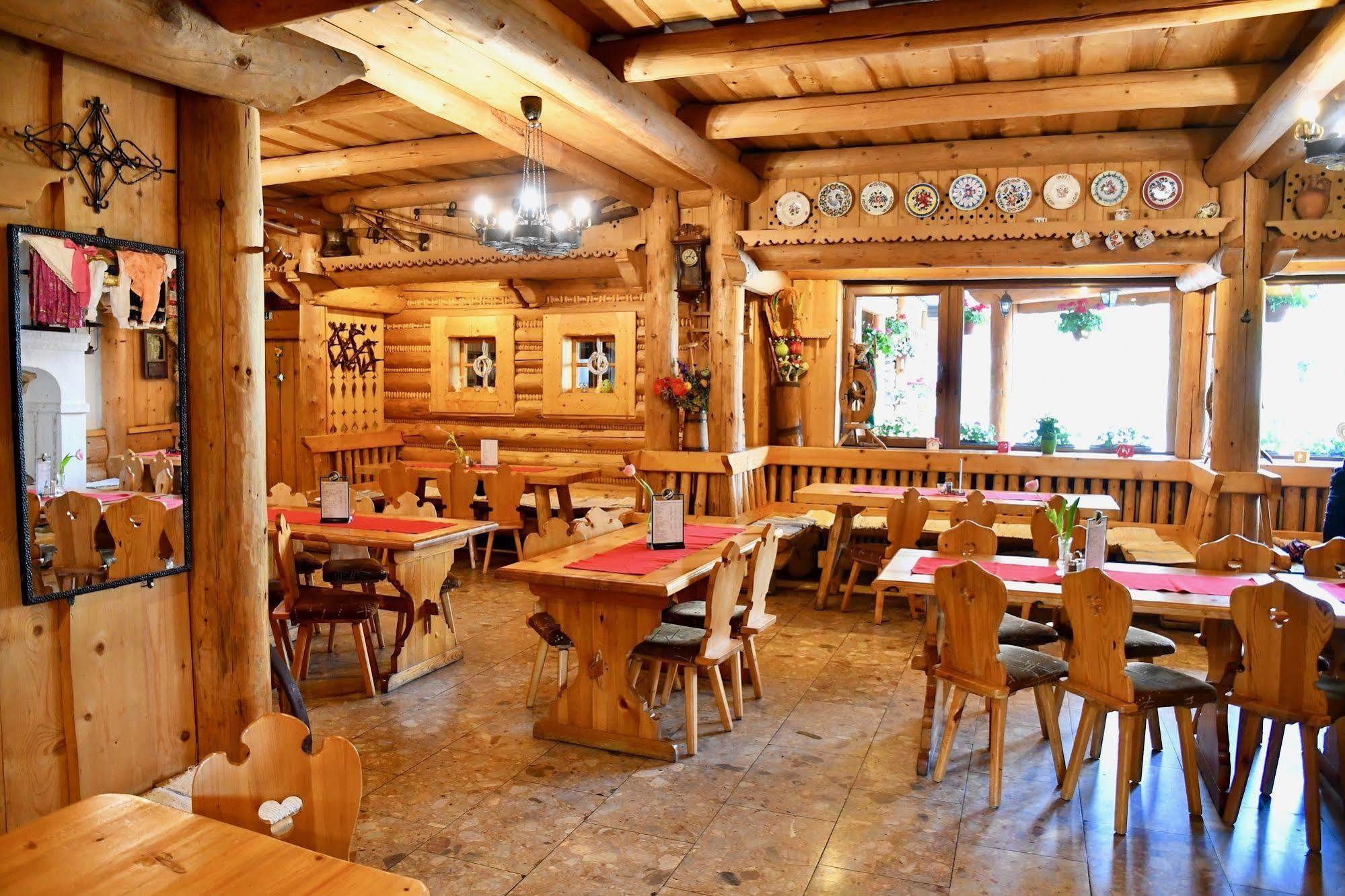 Sova Hotel&restaurant 3*